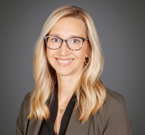 Hannah Koschak profile